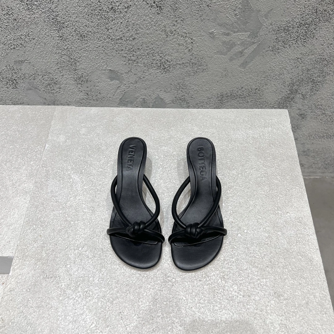 COCO-- 775417V3H601000 Heel height：4.5CM sheepskin item:D-X062M2828